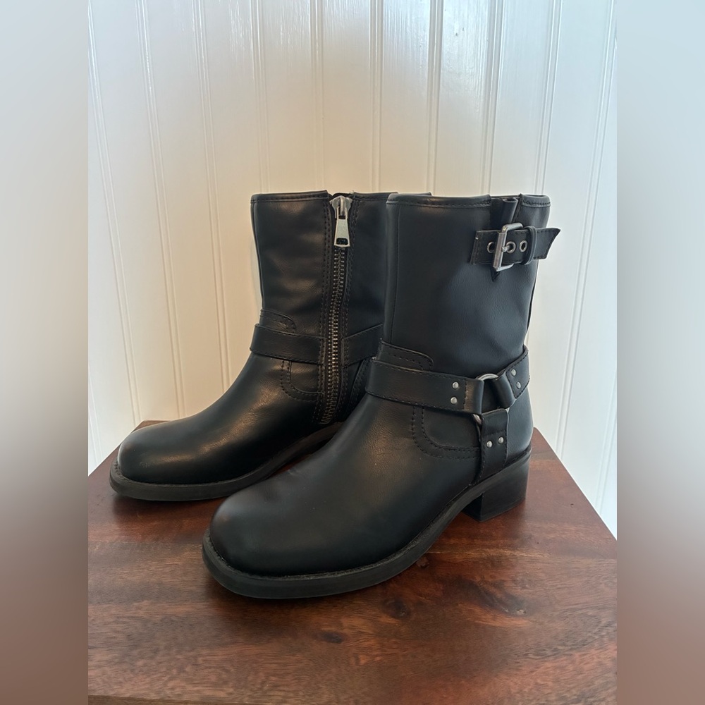 Open Edit Moto Boots